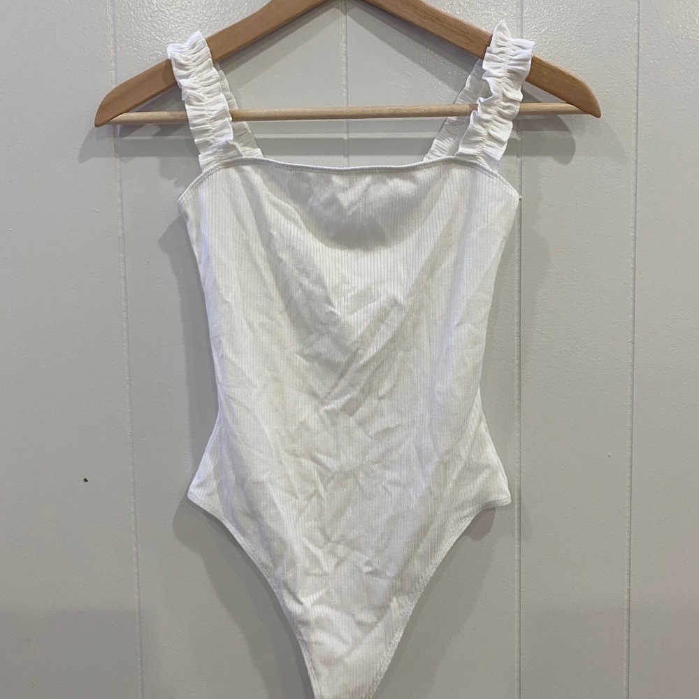 aritzia white bodysuit